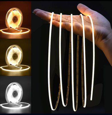 O luminoso pequeno ultra fino 12V da tevê do Usb da tira 5mm do diodo emissor de luz da ESPIGA conduziu finamente tiras claras