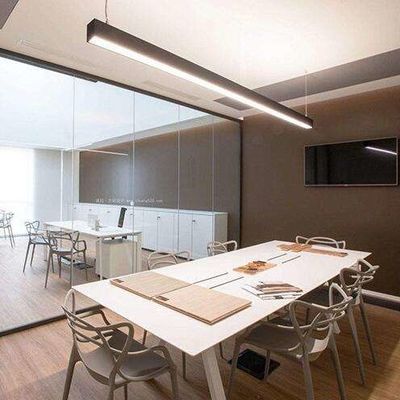 a iluminação linear do diodo emissor de luz 6500K descasca do canal de alumínio do perfil de U o dispositivo elétrico claro conduzido linear
