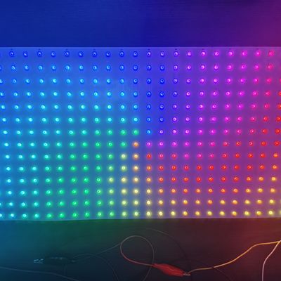 Luminoso endereçável conduzido ideal do RGB 5050SMD individualmente Digitas da folha de cor completa